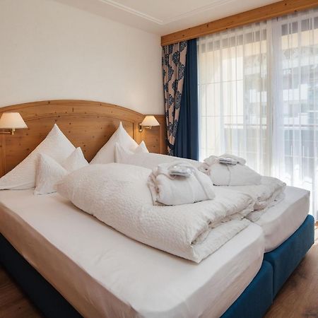 Hotel Garni Alpenruh-Micheluzzi ザーファウス エクステリア 写真