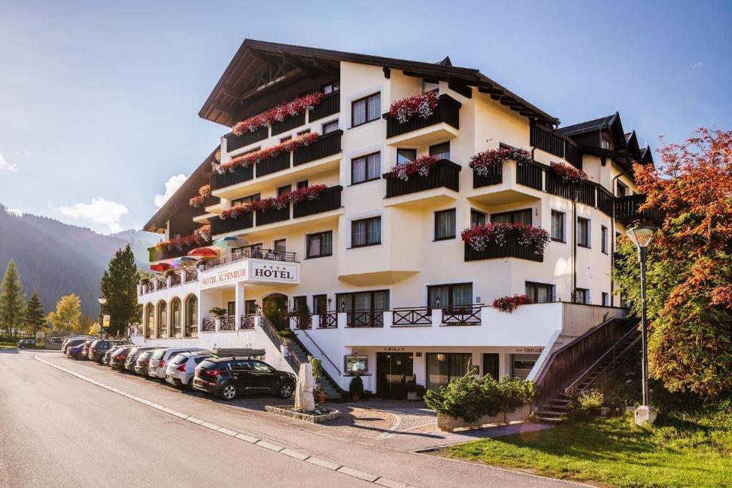 Hotel Garni Alpenruh-Micheluzzi ザーファウス エクステリア 写真