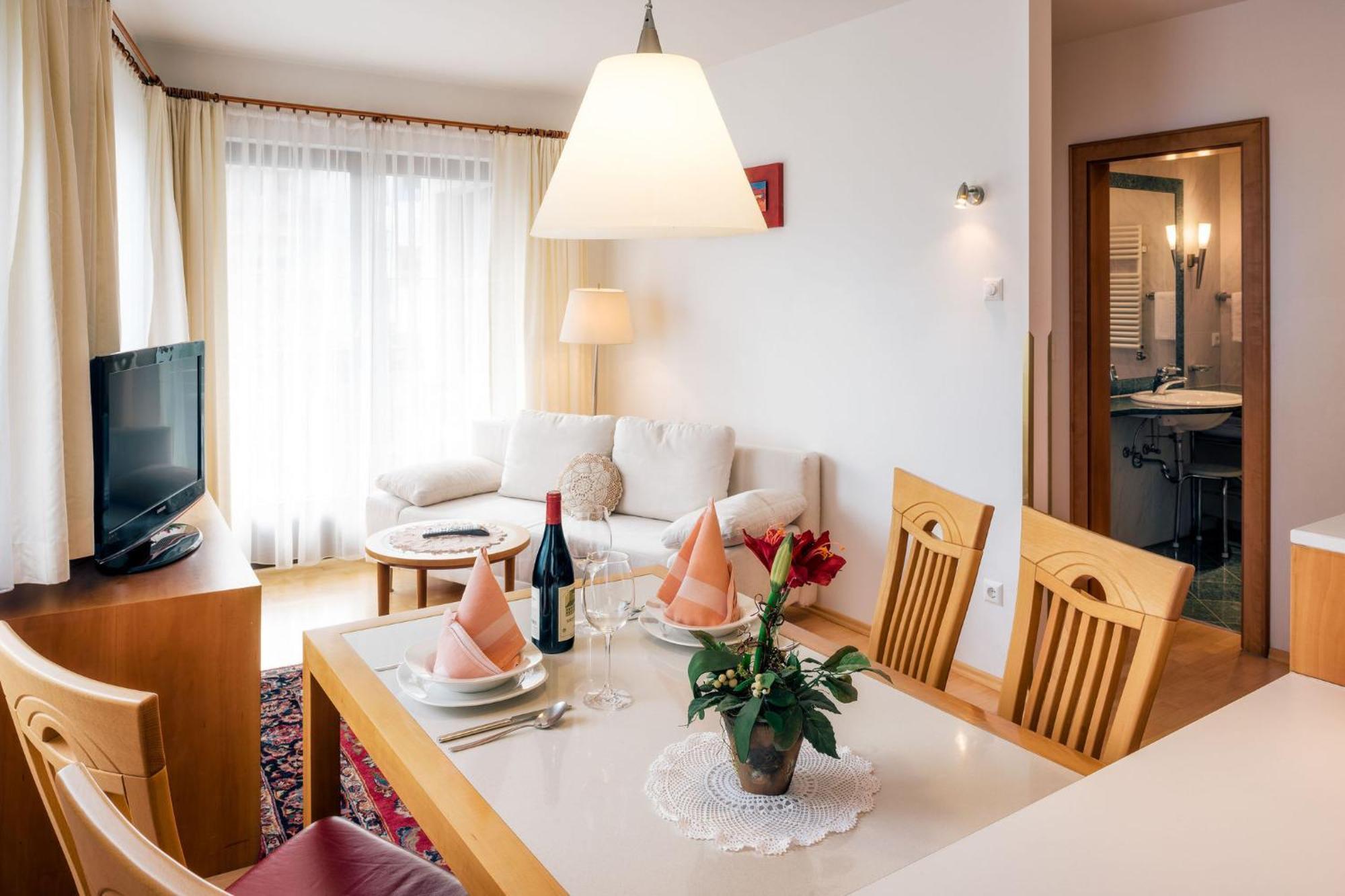 Hotel Garni Alpenruh-Micheluzzi ザーファウス エクステリア 写真