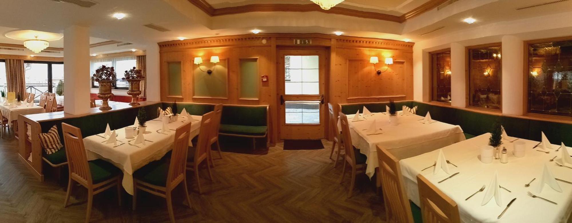 Hotel Garni Alpenruh-Micheluzzi ザーファウス エクステリア 写真